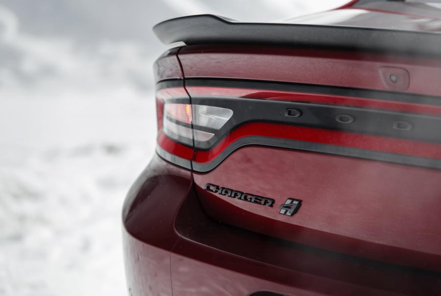 Детали экстерьера Dodge Charger GT AWD Blacktop (LD) 2019 года  (фото 2 из 17)